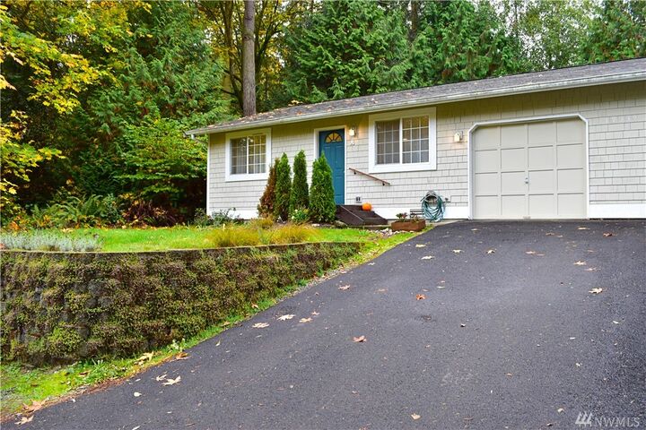 19339 Harris Ave NE  Suquamish WA 98392 photo