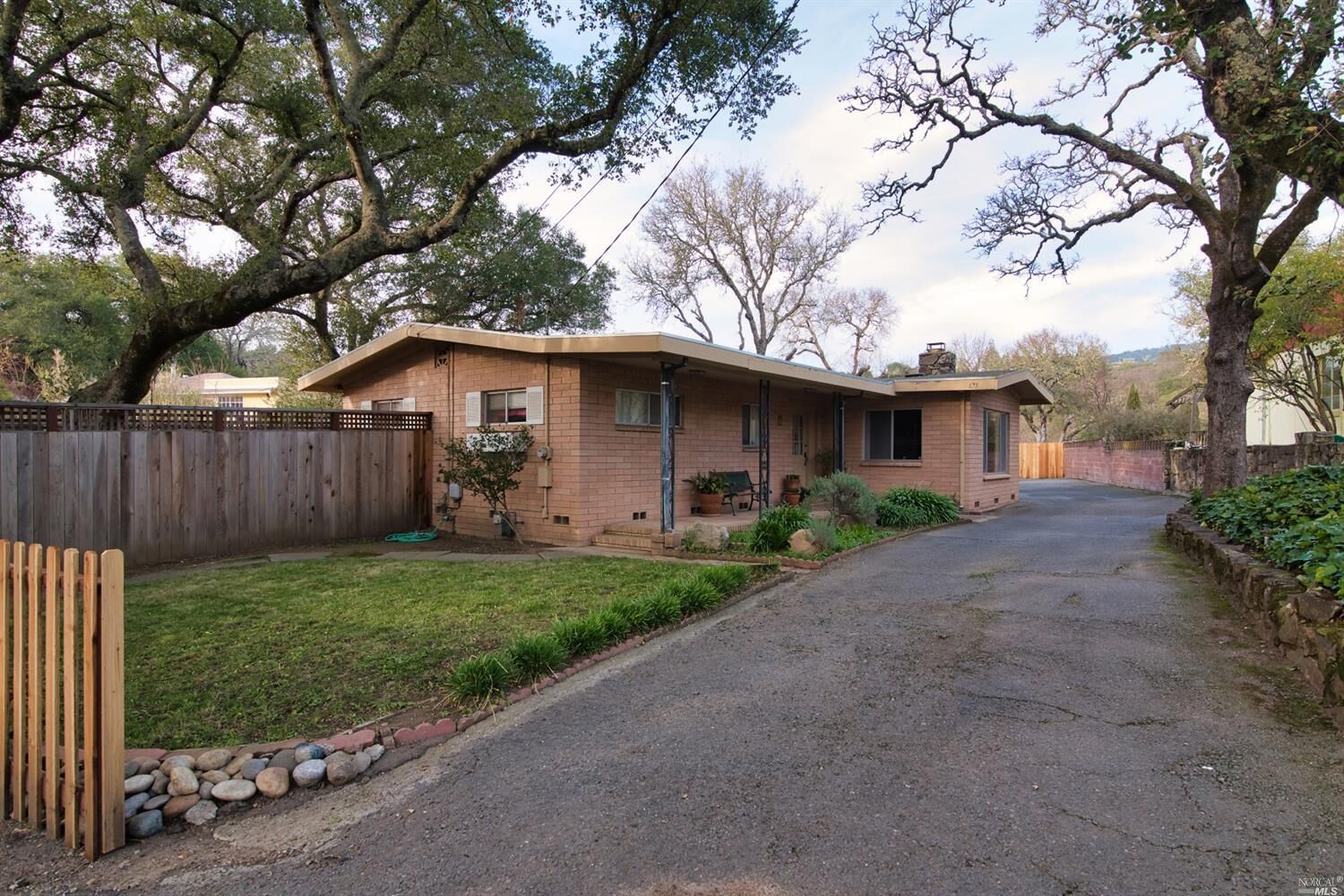 Property Photo: 673 Central Avenue CA 95476