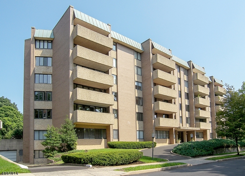 Property Photo: 1 Euclid Ave Apt 3-B NJ 07901