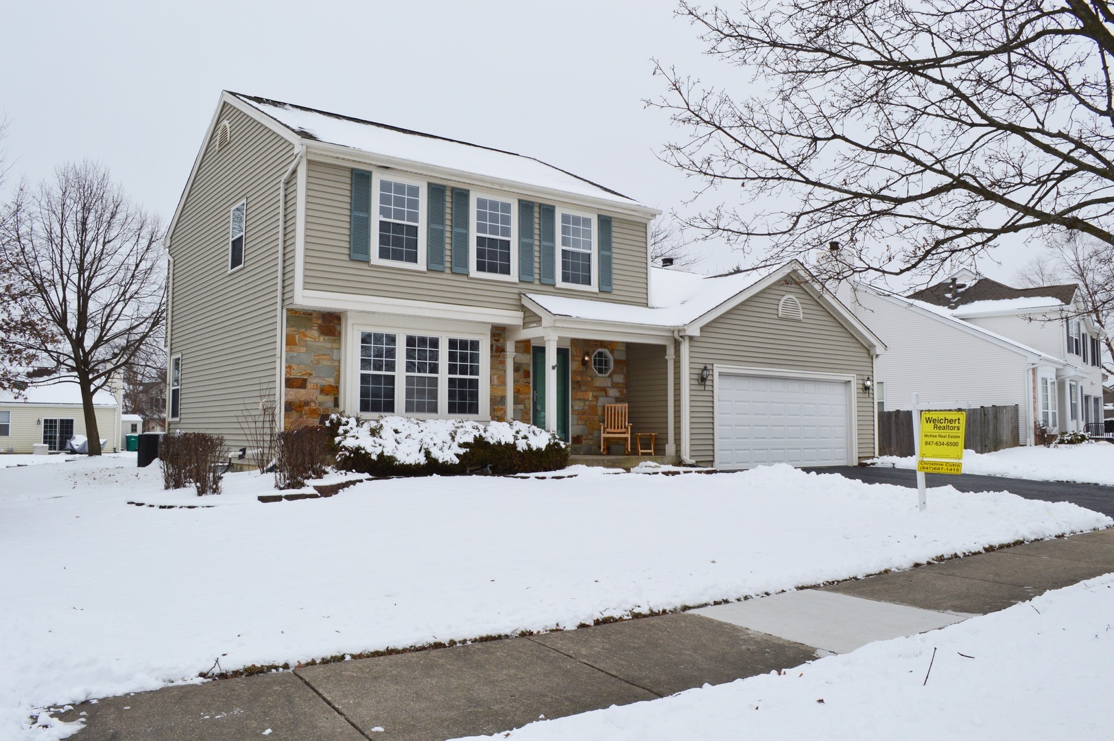 Property Photo: 1040 Brittany Road IL 60047