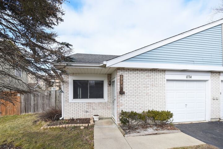 1774 De Forest Lane  Hanover Park IL 60133 photo