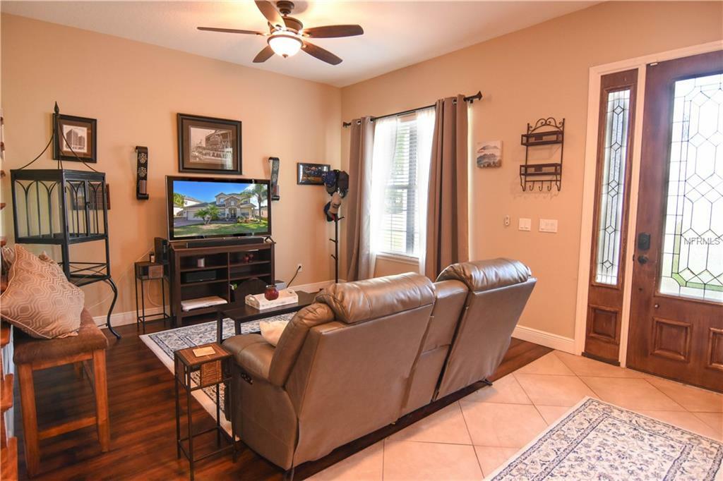 Property Photo:  1139 Green Vista Circle  FL 32712 