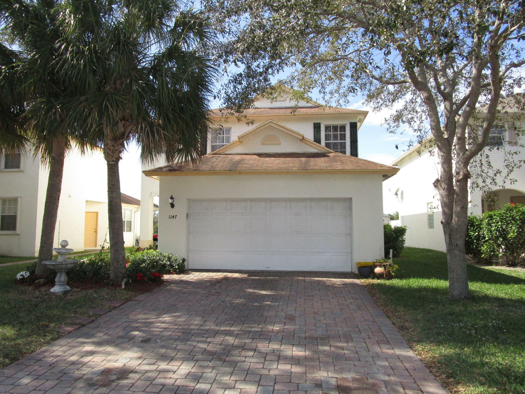 Property Photo:  1147 Winding Rose Way  FL 33415 