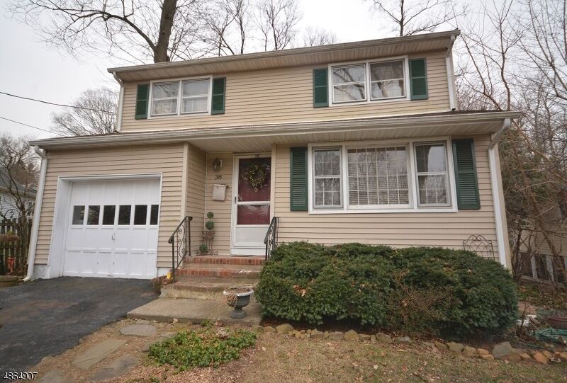 Property Photo:  38 Greenwood Rd  NJ 07974 
