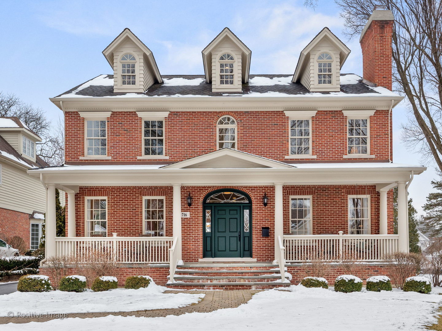 Property Photo:  716 South Grant Street  IL 60521 