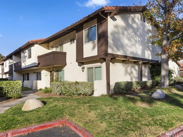 1077 Santo Antonio Drive 47  Colton CA 92324 photo