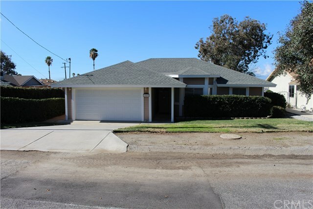 Property Photo:  2009 Anzio Avenue  CA 92359 