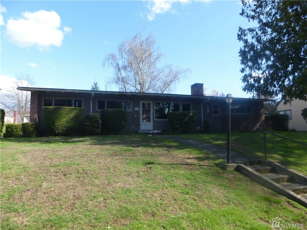 Property Photo: 1500 11th St S WA 98274