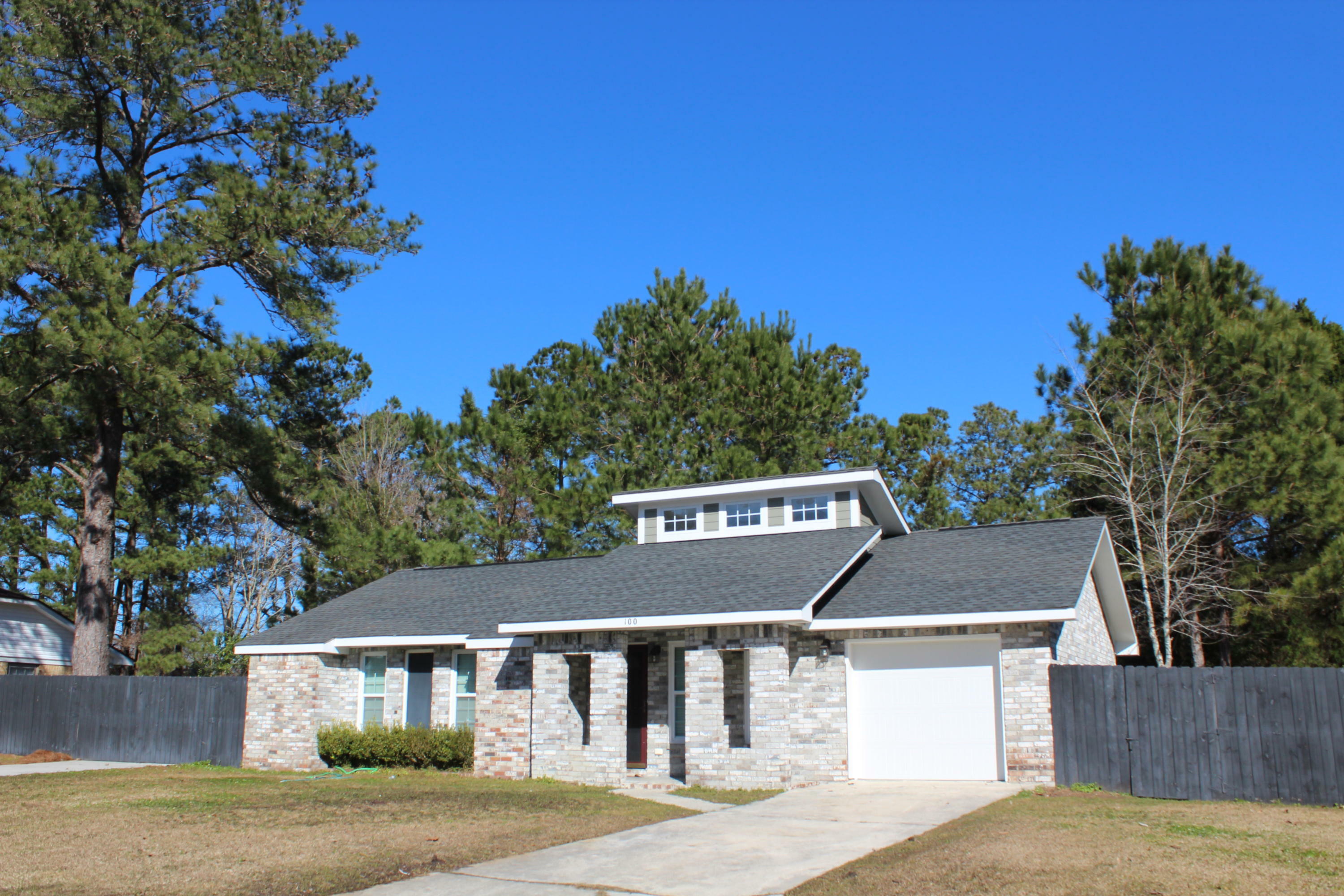 Property Photo:  100 Wadmalaw Circle  SC 29483 