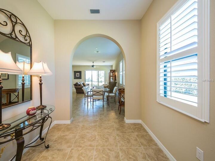 Property Photo: 10505 Crooked Creek Drive FL 34293