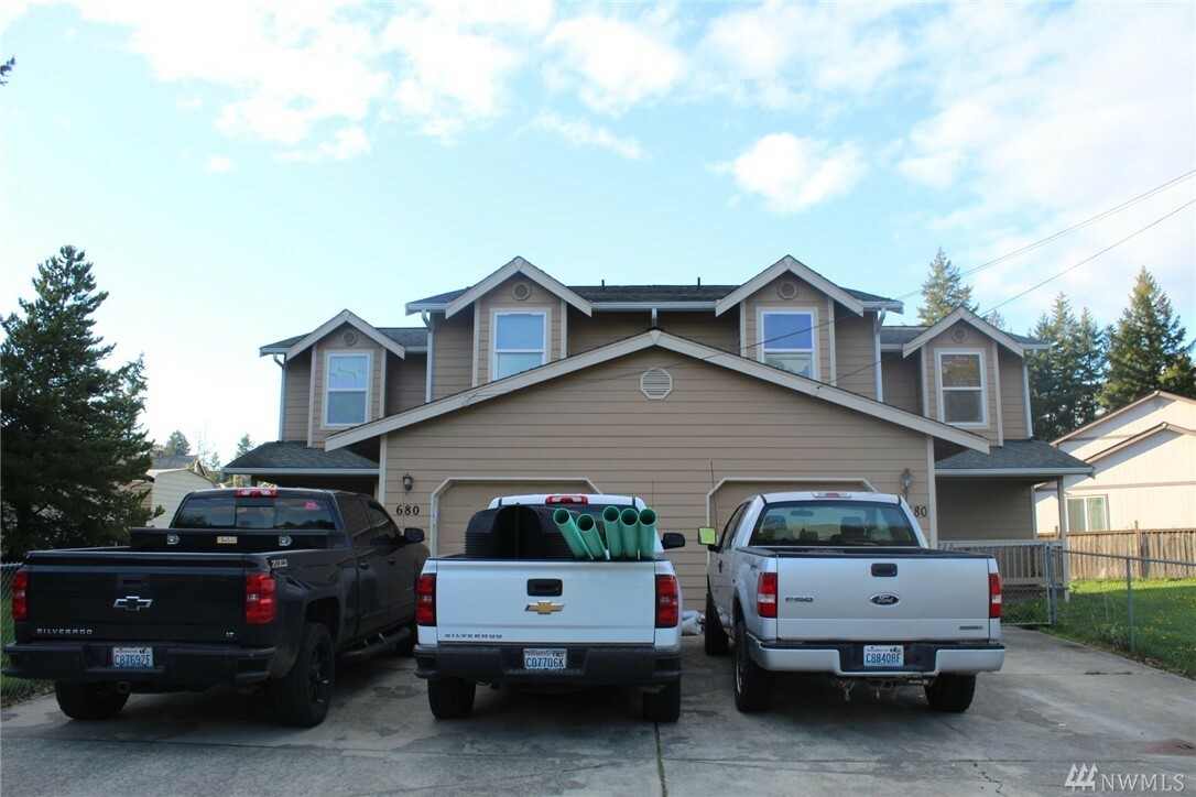 Property Photo:  680 Eatonville Hwy  WA 98328 