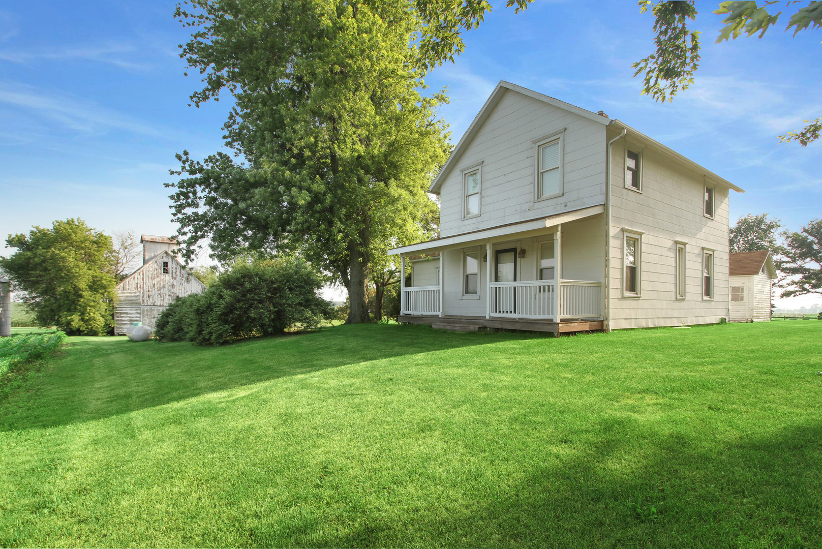 Property Photo:  11588 N 17500E Road  IL 60940 