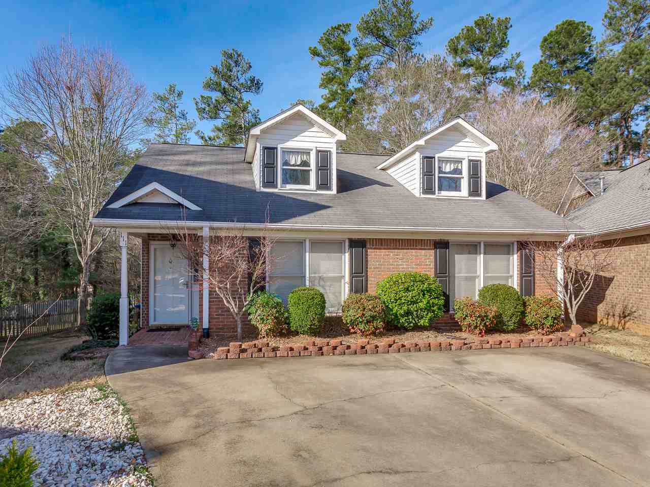 Property Photo:  111 Greenbriar Terrace  SC 29307 