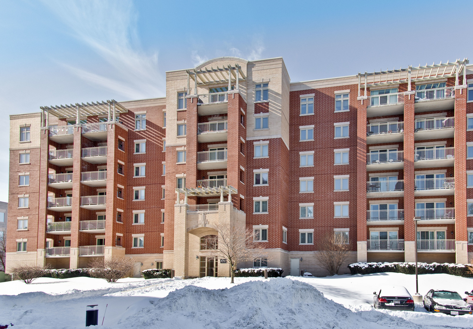 Property Photo: 8747 West Bryn Mawr Avenue 403 IL 60631