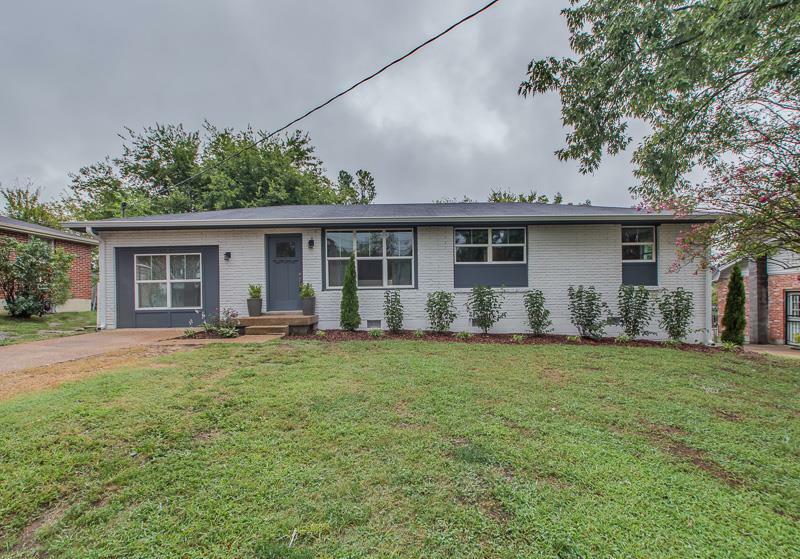 Property Photo: 3216 Healy Dr TN 37207