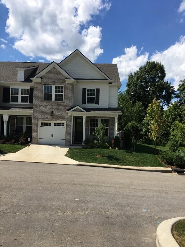 Property Photo:  1023 Livingstone Ln 1023  TN 37122 