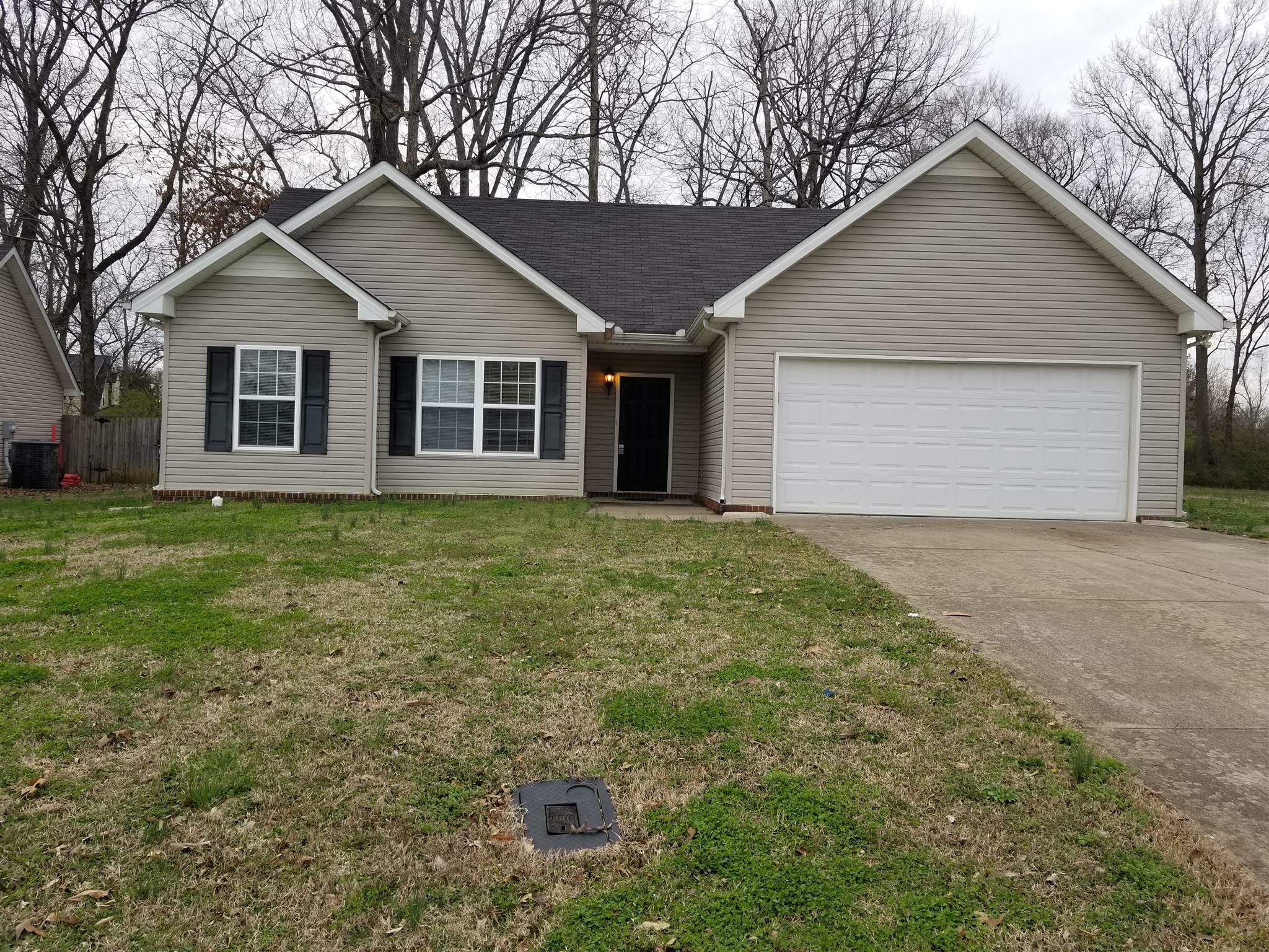 Property Photo:  3347 Hardwood Dr  TN 37129 