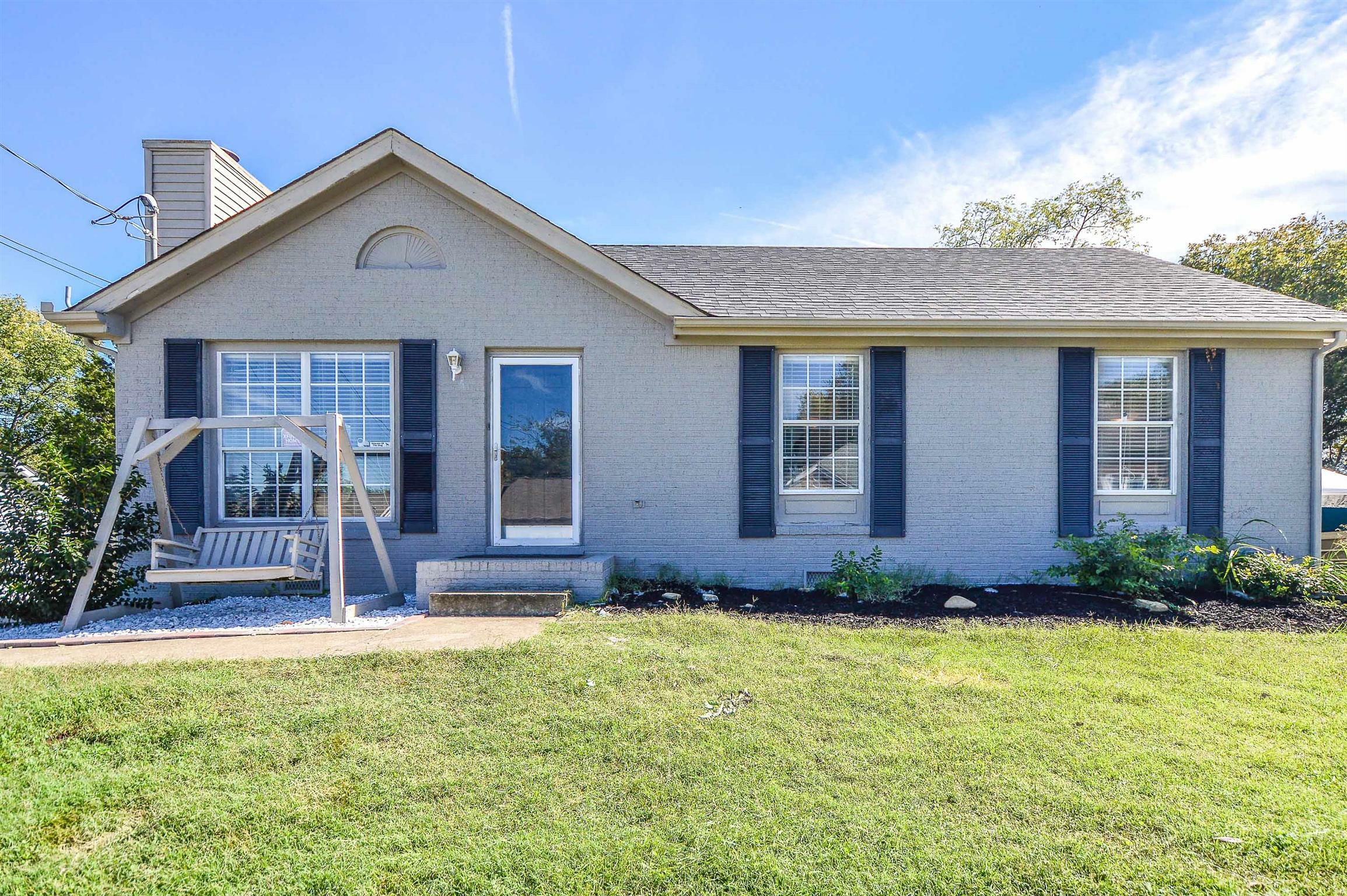 Property Photo: 4728 Reischa Dr TN 37211