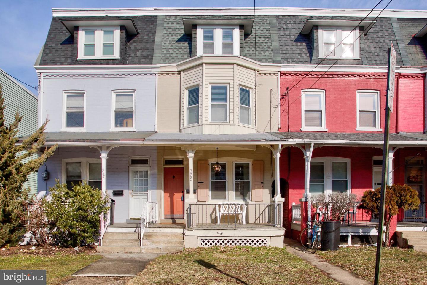 Property Photo:  329 E Ross Street  PA 17602 