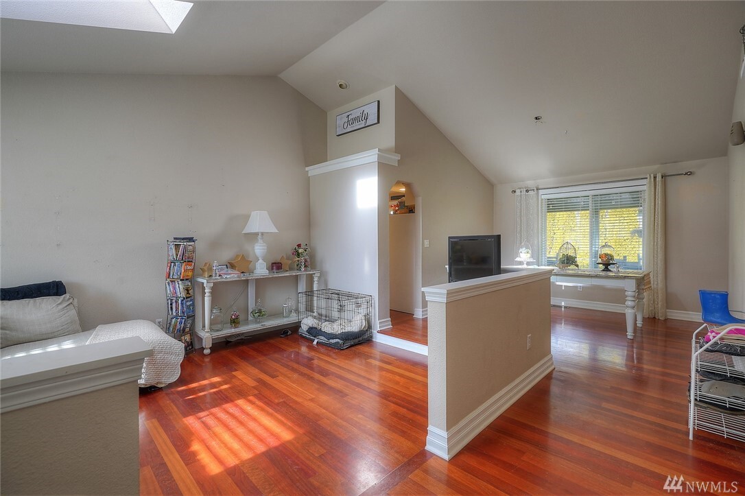 Property Photo:  1305 143rd St E  WA 98445 