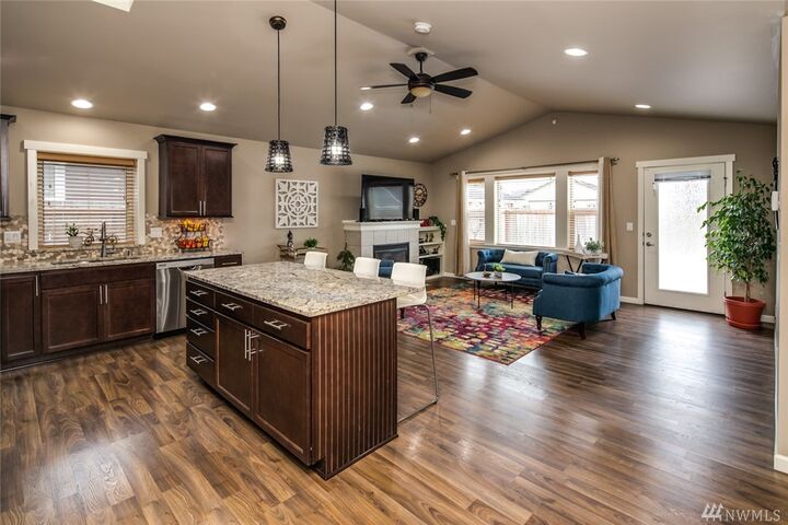 Property Photo:  6539 Atlantis St  WA 98248 