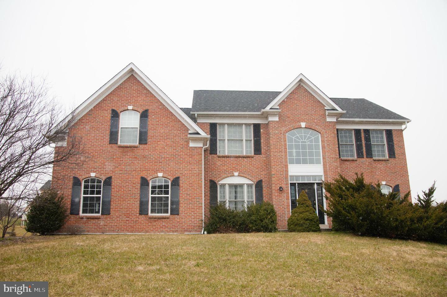 Property Photo:  2207 Sparrow Way  PA 18914 