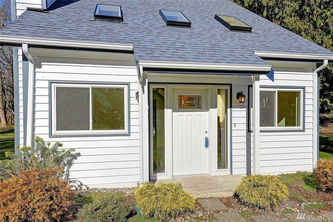 Property Photo: 3168 Goldberry Lane WA 98282