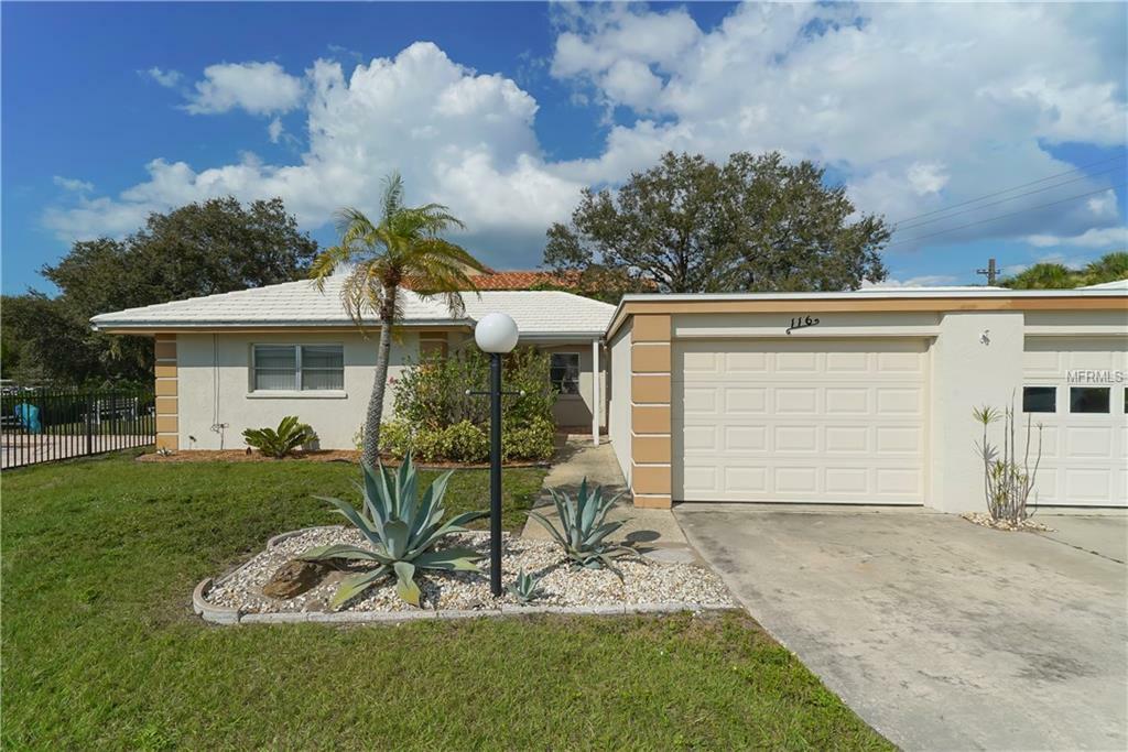 Property Photo:  116 Villa Drive 116  FL 34229 