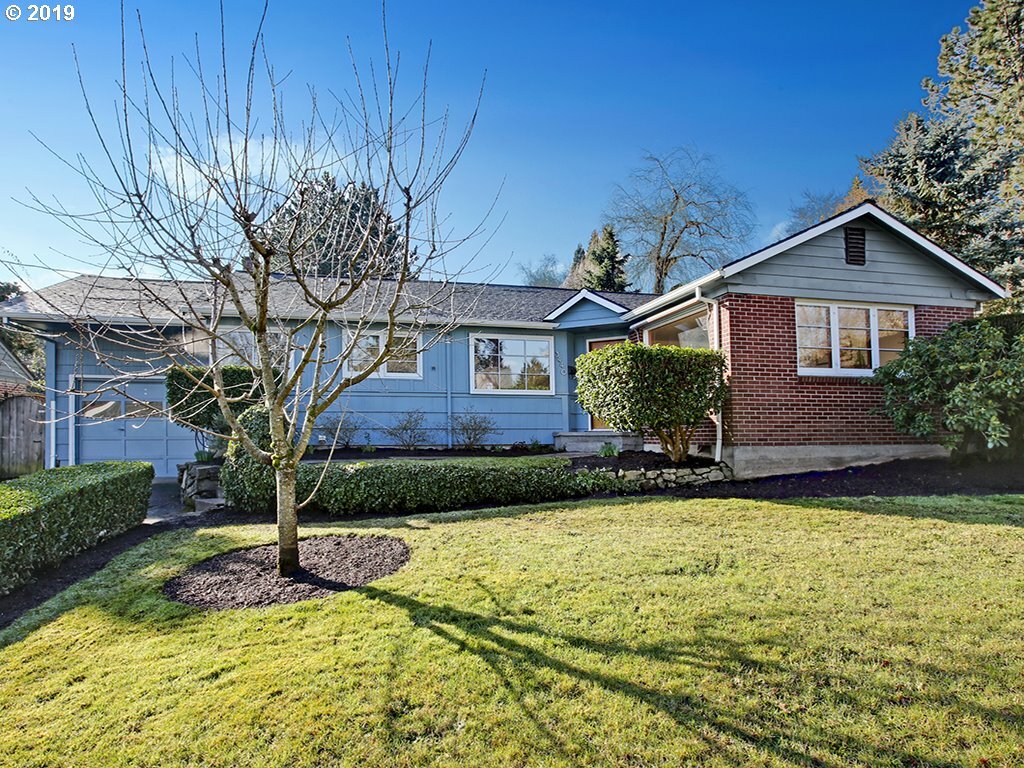 Property Photo: 3440 SW Primrose St OR 97219