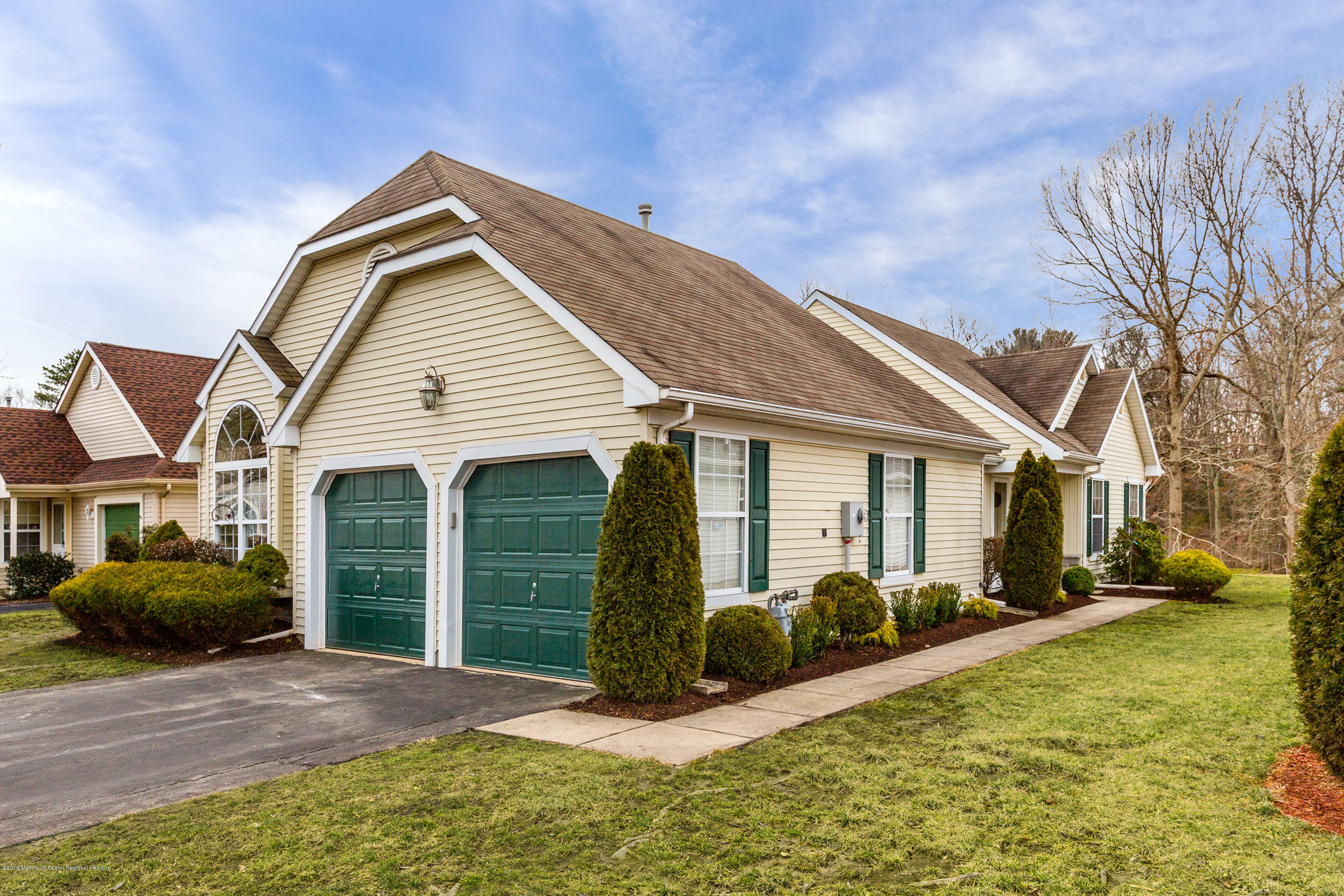 Property Photo:  2390 Woodbine Lane  NJ 08755 