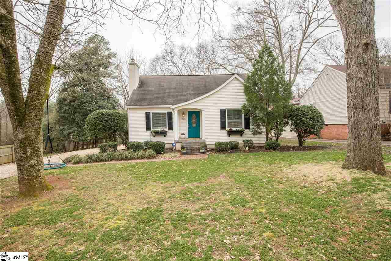 Property Photo:  225 Summit Drive  SC 29609 