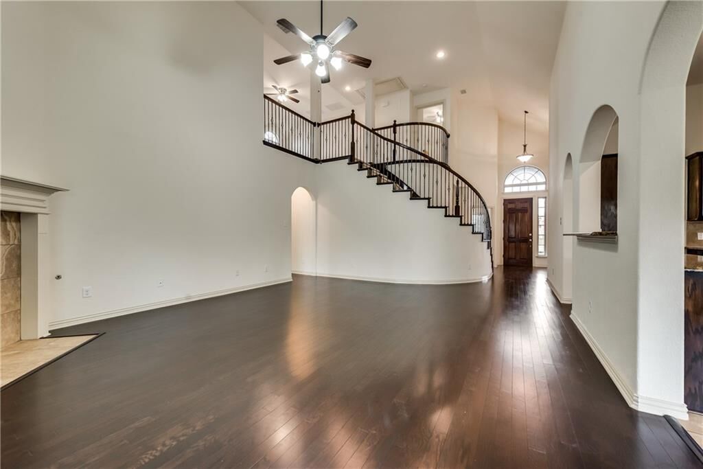 Property Photo: 13925 Sparrow Hill Drive TX 75068