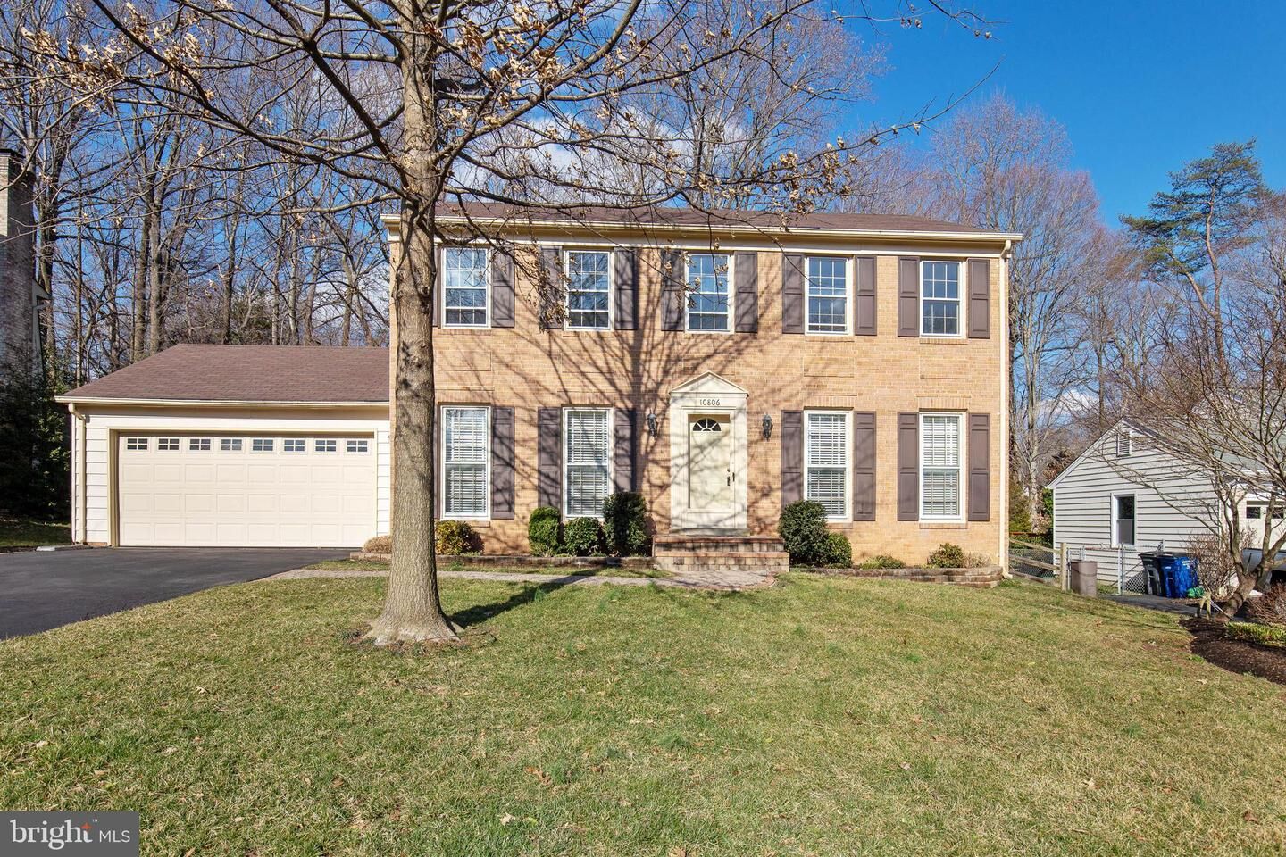 Property Photo: 10806 Rippon Lodge Drive VA 22032
