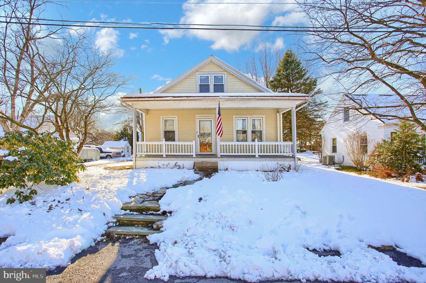119 Miller Avenue  Hershey PA 17033 photo