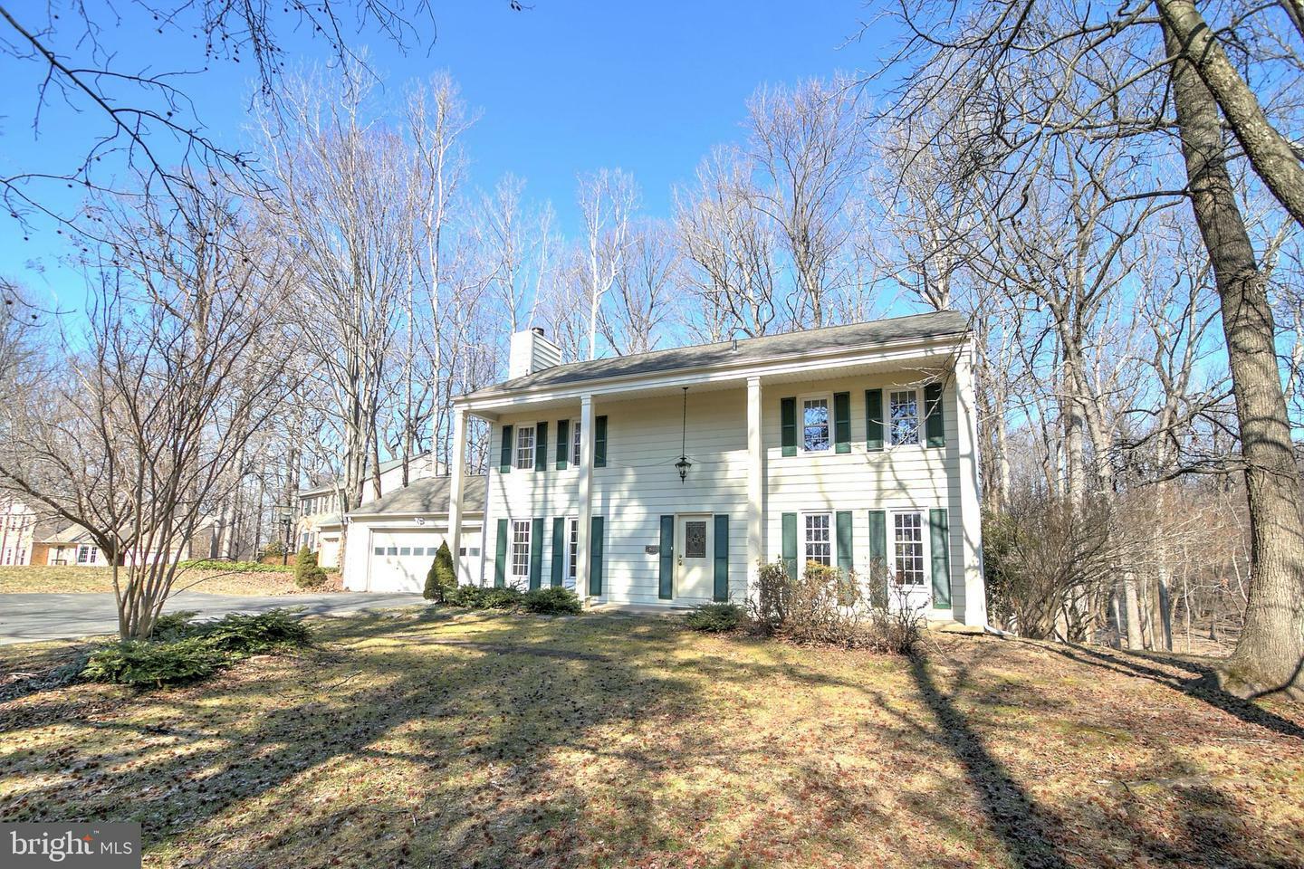 Property Photo:  1805 Batten Hollow Road  VA 22182 