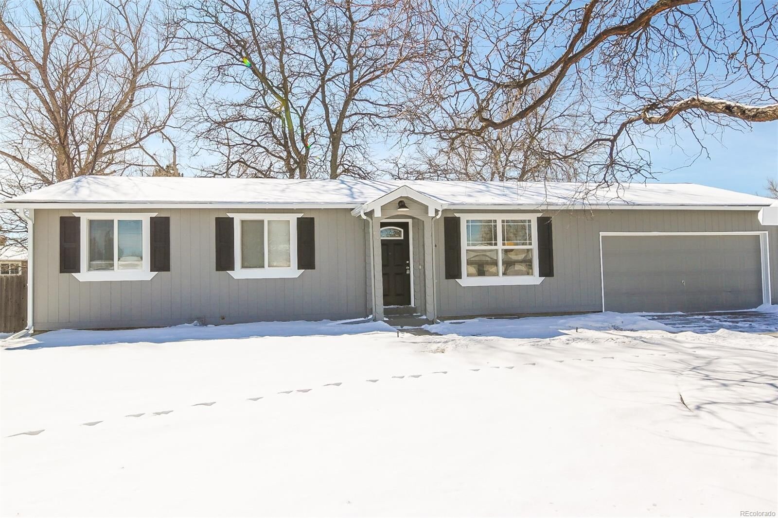 Property Photo:  15864 East Amherst Place  CO 80013 