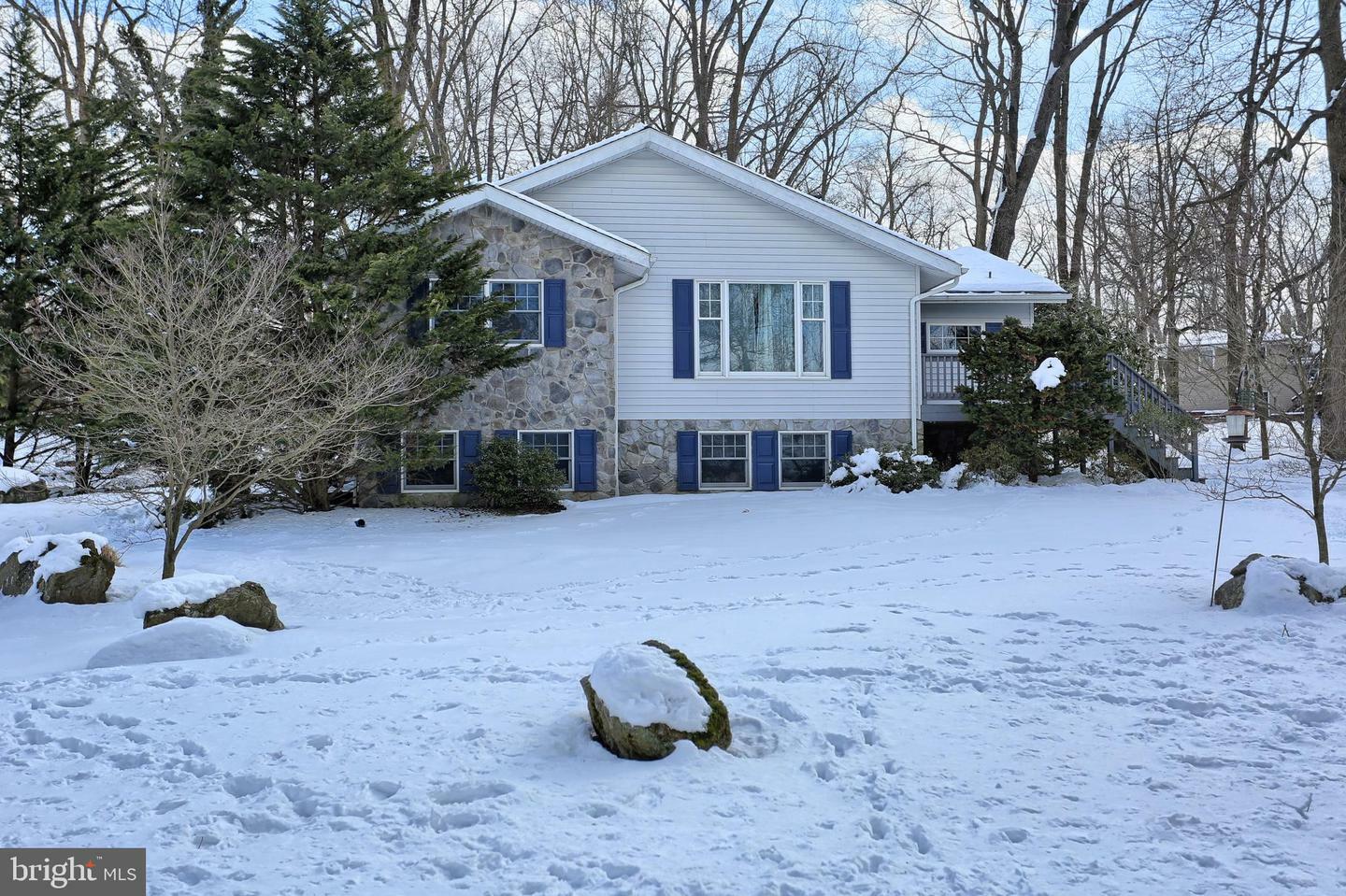 Property Photo:  1030 Epler Road  PA 17057 