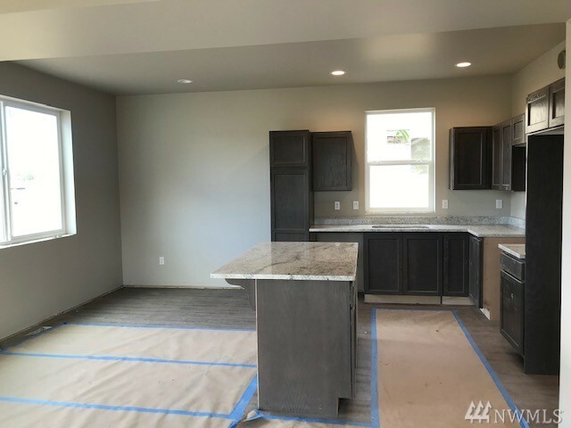 Property Photo: 174 S Nevada Ave WA 98802