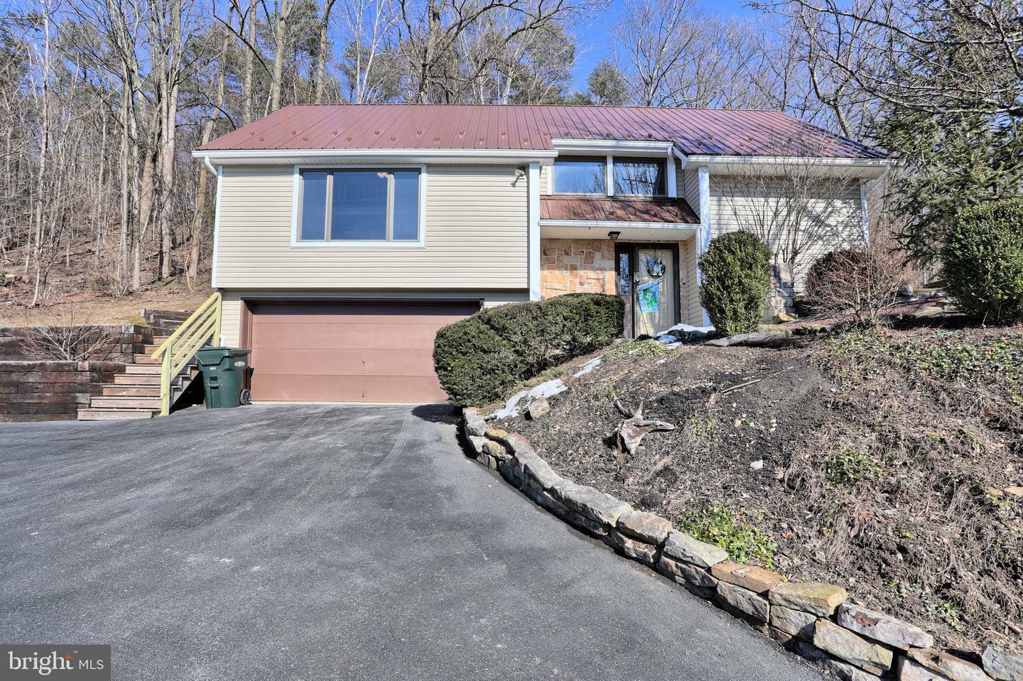 Property Photo:  716 Pisgah Road  PA 17090 