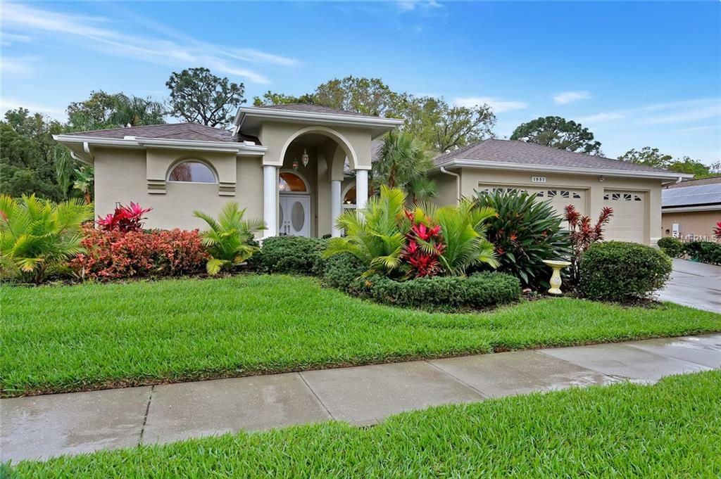 Property Photo:  1951 Dunloe Circle  FL 34698 