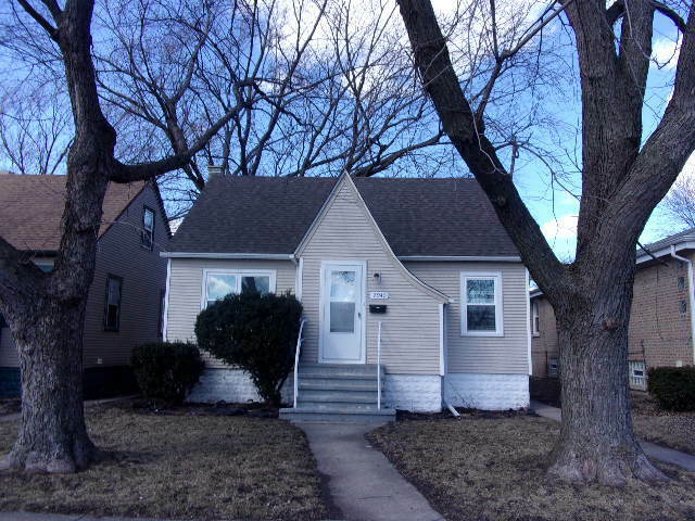 Property Photo:  2940 W 99th Place  IL 60805 