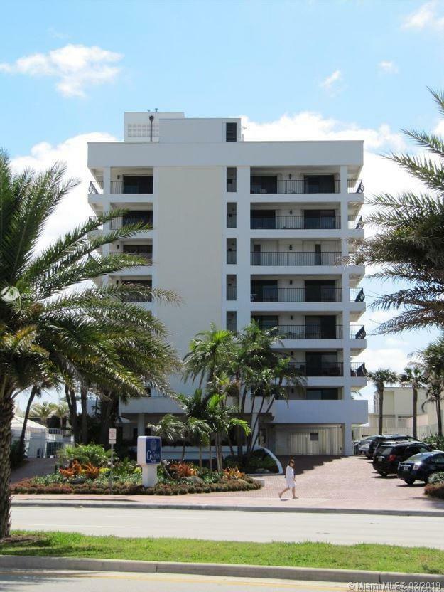 Property Photo: 5415 Collins Ave 302 FL 33140