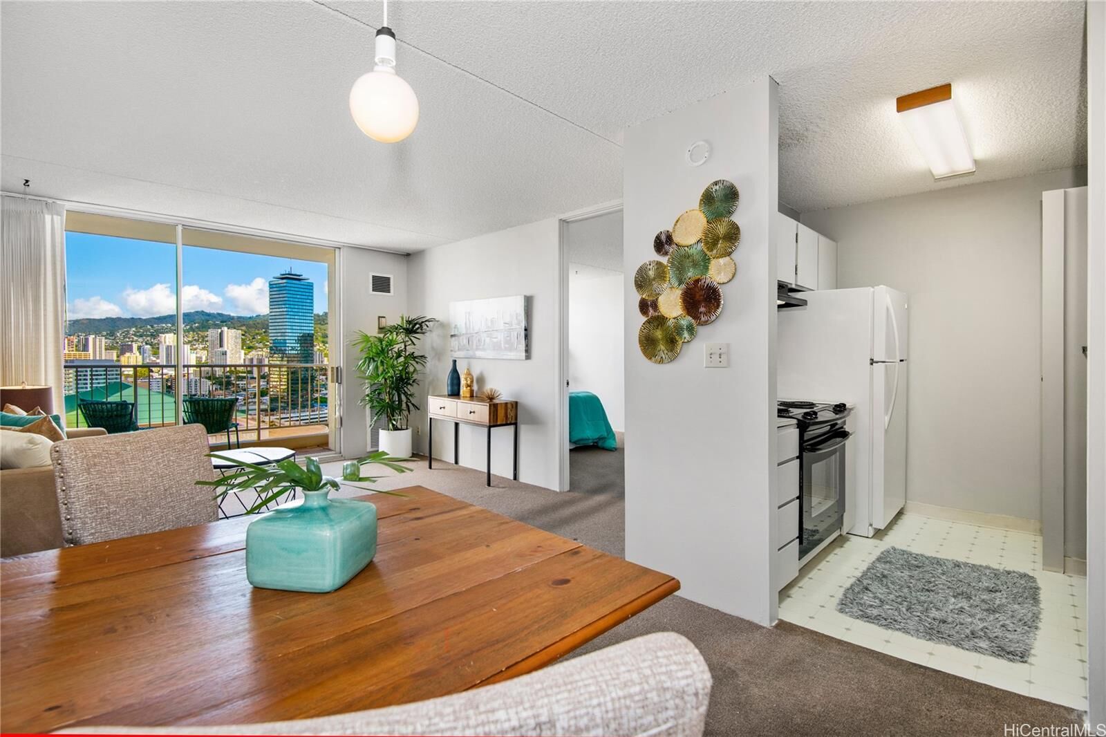 Property Photo:  400 Hobron Lane 2212  HI 96815 