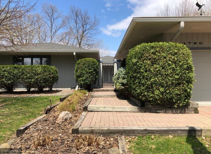 4790 Regents Walk  Shorewood MN 55331 photo