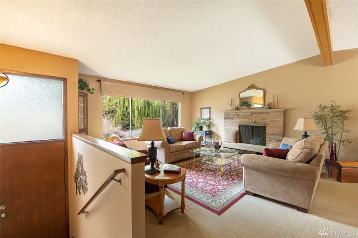 Property Photo:  23823 86th Ave W  WA 98026 