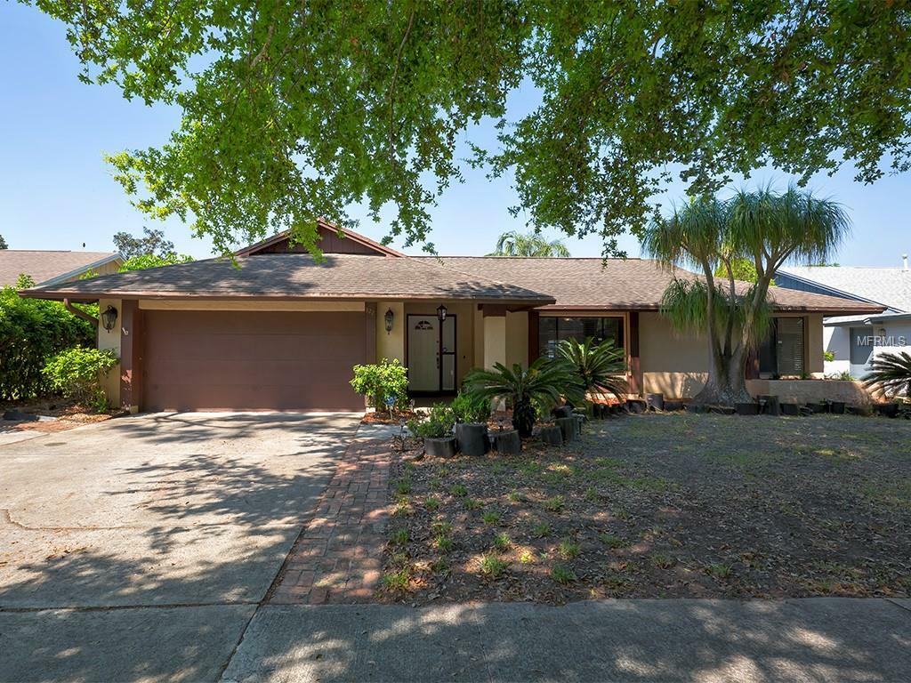 Property Photo: 822 Haulover Drive FL 32714