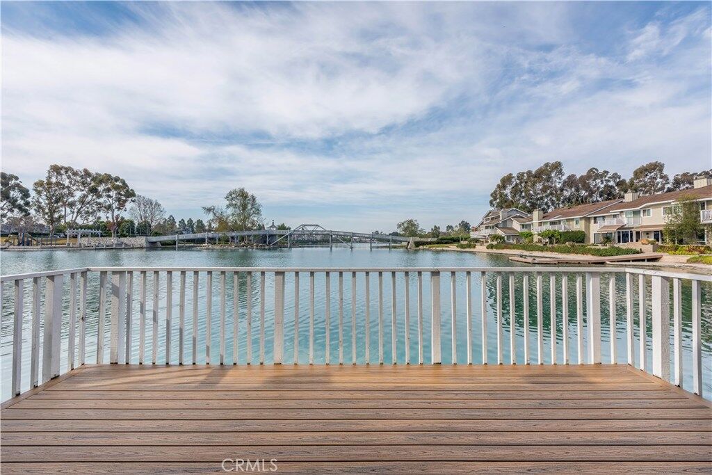 Property Photo:  45 Lakeview 51  CA 92604 
