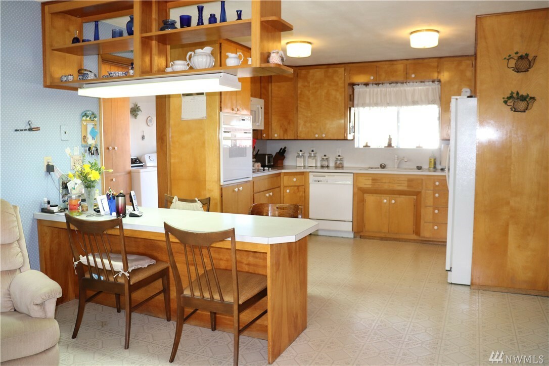 Property Photo: 2117 Callanan St WA 98584