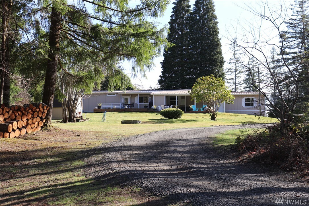 Property Photo:  200 E Tall Timber Lane  WA 98584 