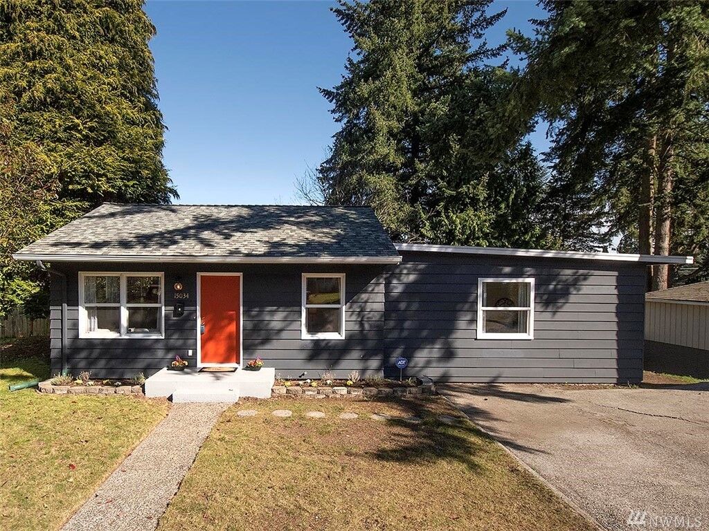 Property Photo:  15034 26th Ave NE  WA 98155 